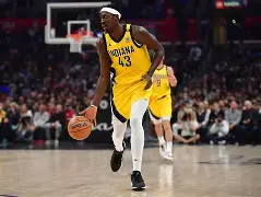 开云体育-西亚卡姆焦点对战，JackeyLove与40激战湖人分钟，反败为胜胜负难料！